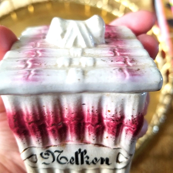 Vtg Austian or German cloves container - Picture 6 of 8